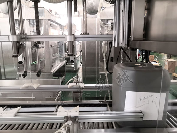 桶裝液體肥料自動化包裝流水線定制